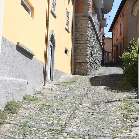 La Vista * Nesso